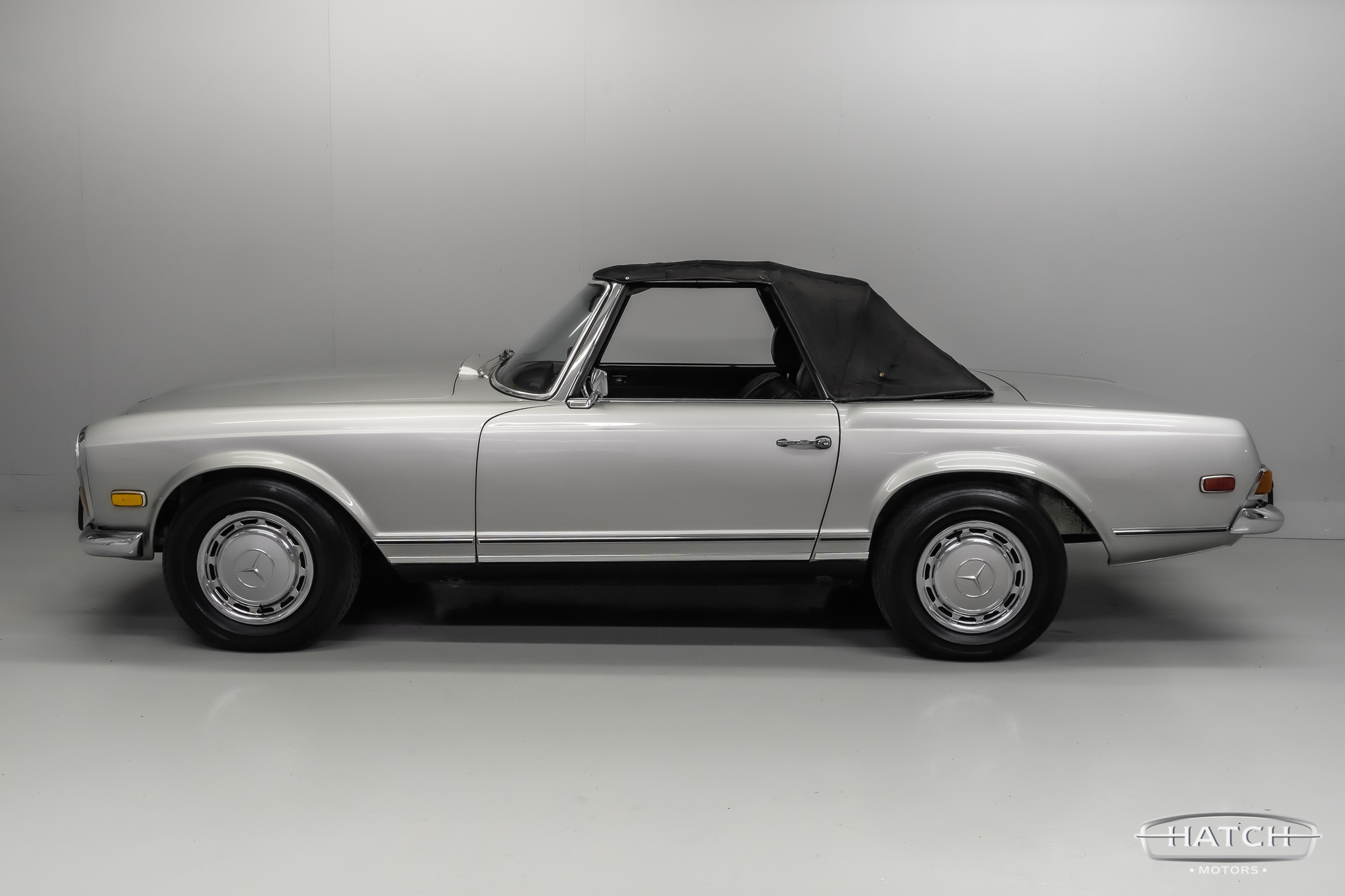 1971-mercedes-benz-280SL-silver12